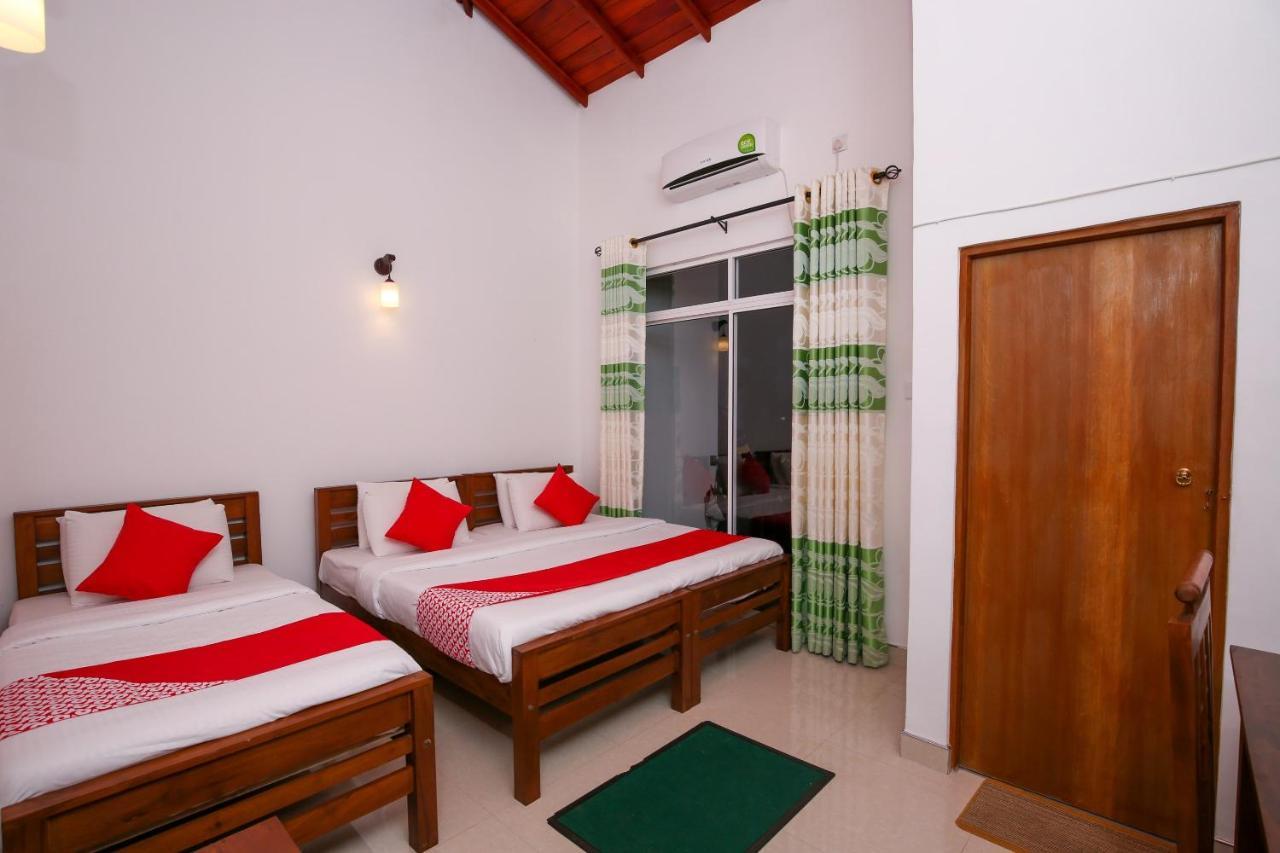 Oyo 438 Sarala Residence Hotel Κάντι Εξωτερικό φωτογραφία